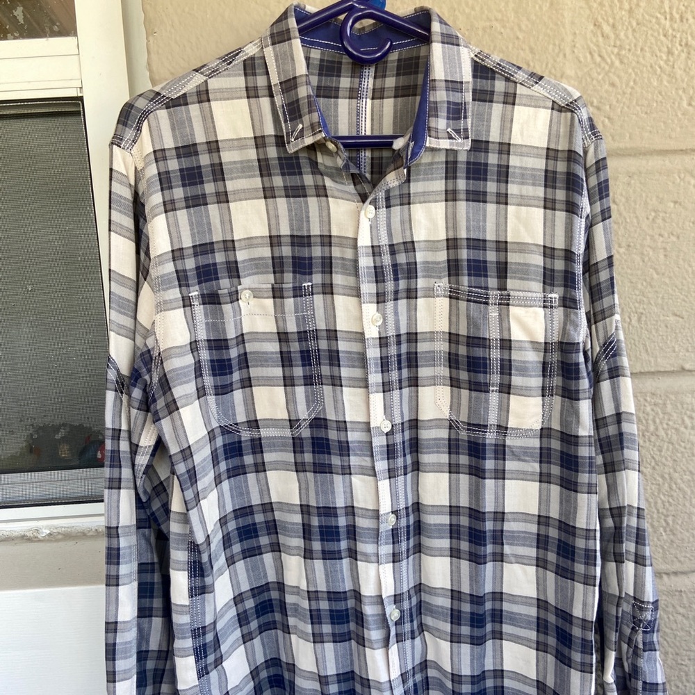 Mens Long sleeved button down 💯 Cotton shirt Sz L